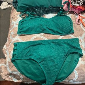 Time and Tru Green Bikini Set with Textured Finish